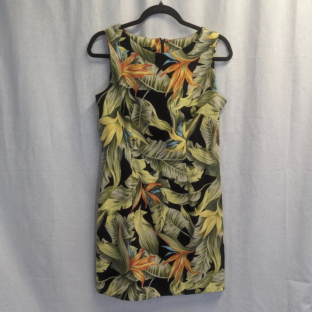 AGB Size 10P Floral Print Dress